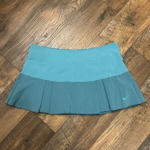 Nike Women's Athletic Shorts - Teal